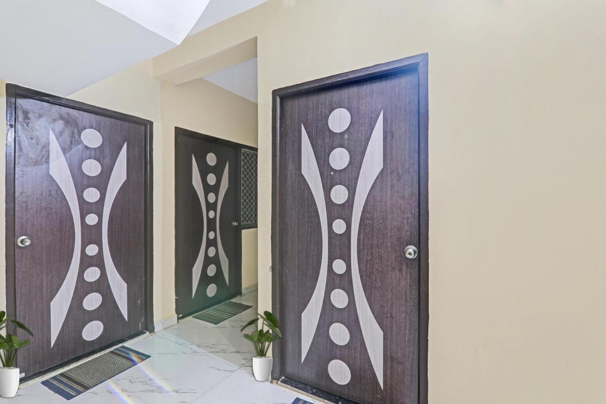 Hotel O Sai Galaxy Hotel & Restaurant Kanpur Exterior photo